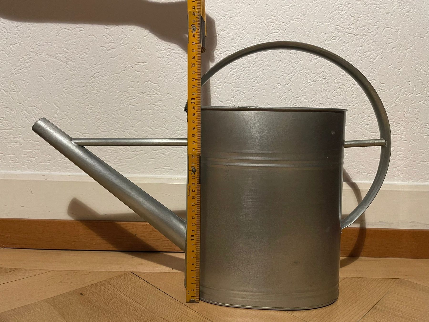 Bewässern & Giessen: Giesskanne 10 Liter mit Brausekopf – Gebraucht aus Zürich von  5