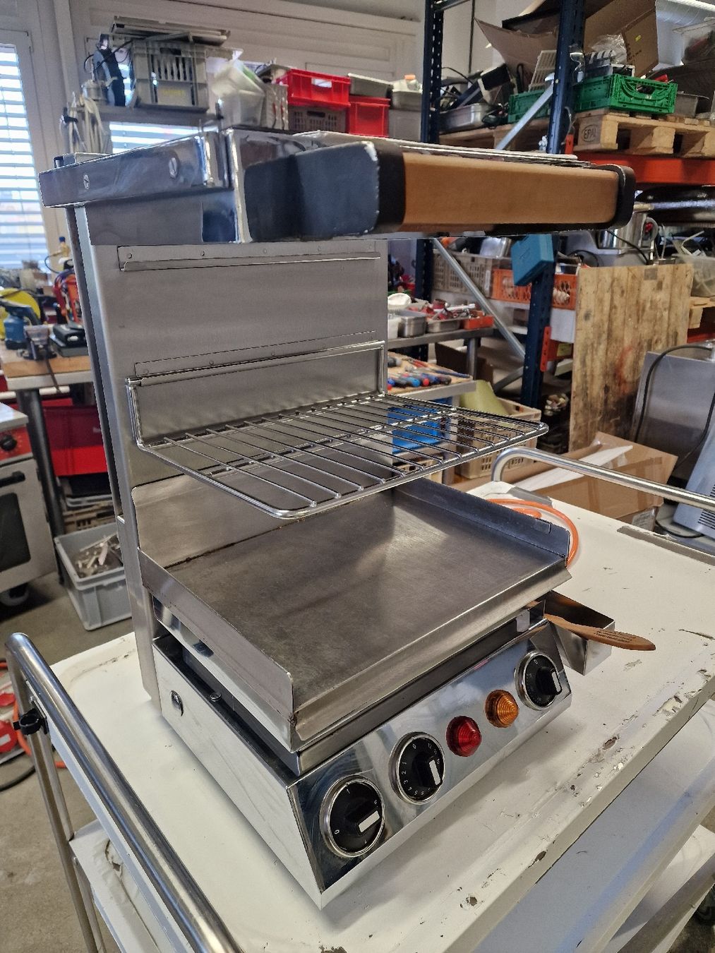 Griglie: Bürgi. Grill – Usato da Niederwangen BE venduto da HasGastrobedarf 1