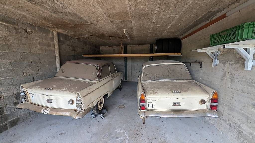 Automobili: DKW F12 Oldtimer 2x Scheunenfund – Difettoso da Geiss venduto da Zwie 1