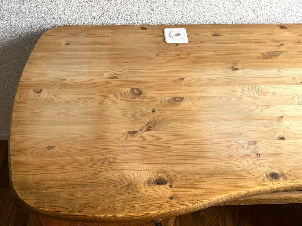 Bureaux: Schreibtisch aus Vollholz – D'occasion à Rafz par Flabadip 8