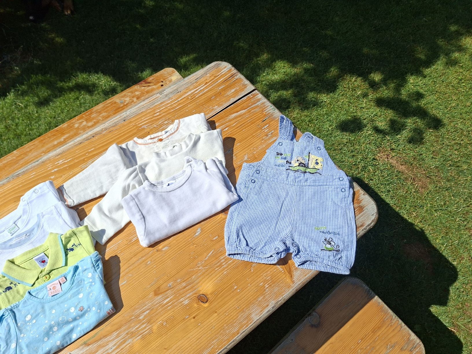 Lotti & Set di vestiti: Babykleider Mischpacket Grösse 56 – Usato da Russikon venduto da Eichhalde 5