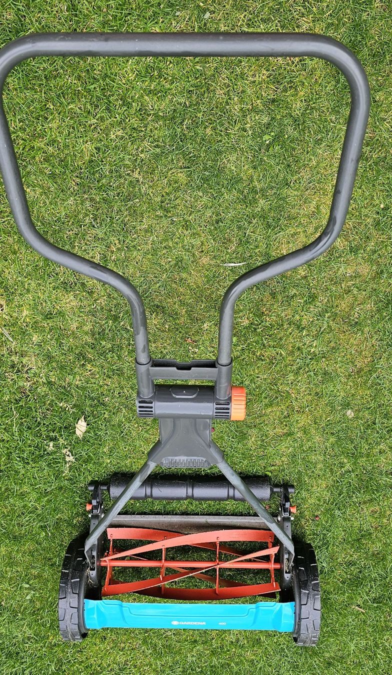 Gardena Tagliaerba: Tondeuse à gazon Gardena Classique 400 – Usato da Jongny venduto da Michoudsv 4