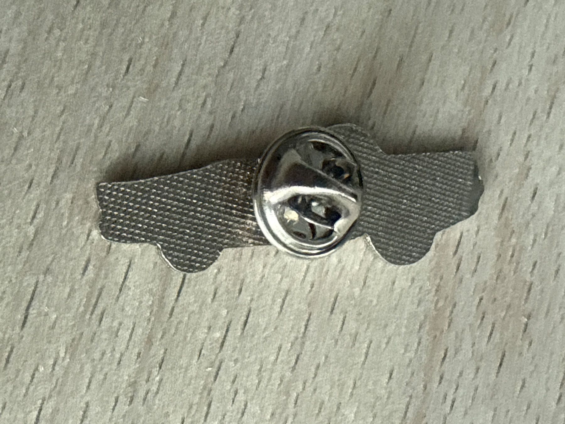 Placchette & Badge: Pin Oldtimer – Usato da Glattbrugg venduto da Schweigmatt 1