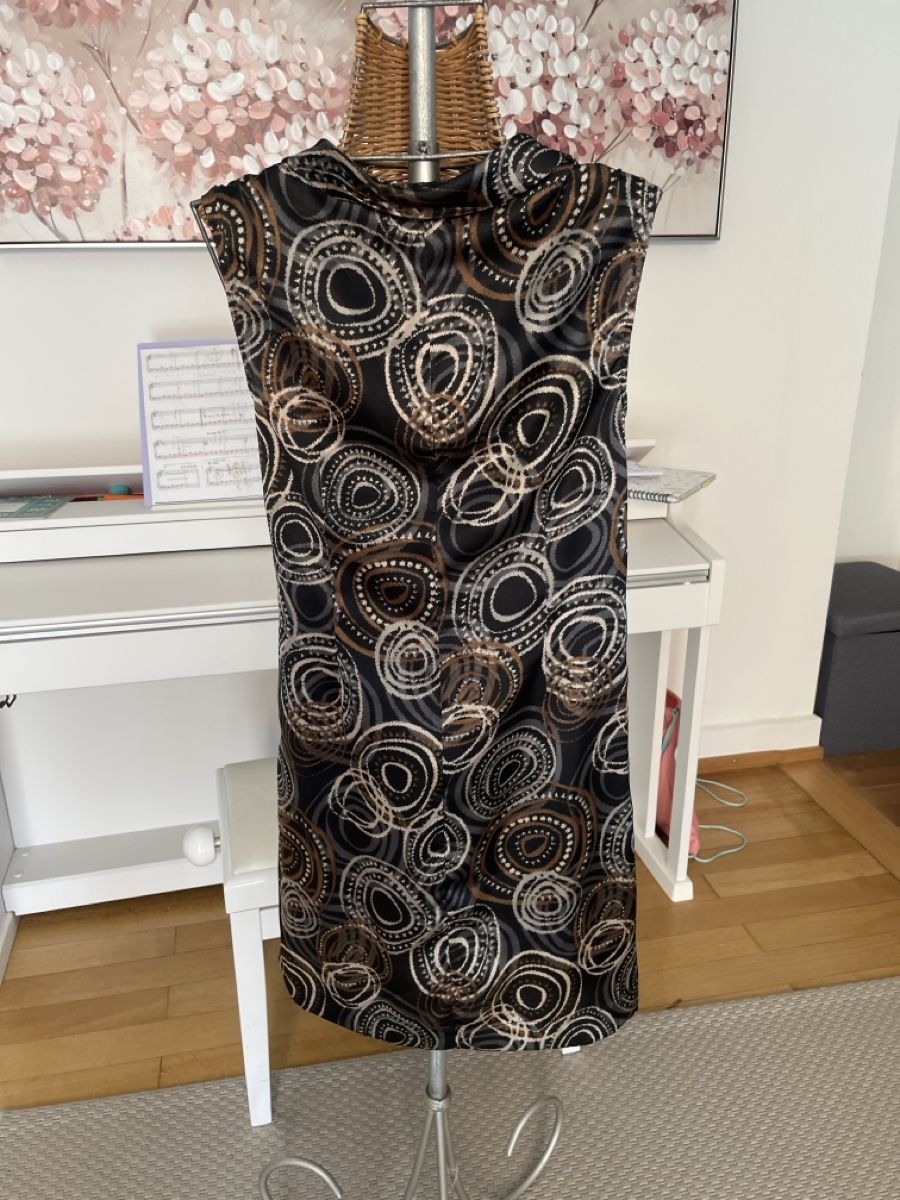 Vestiti: Kleid, Chillytime, S – Usato da Solothurn venduto da Bobesch08 4
