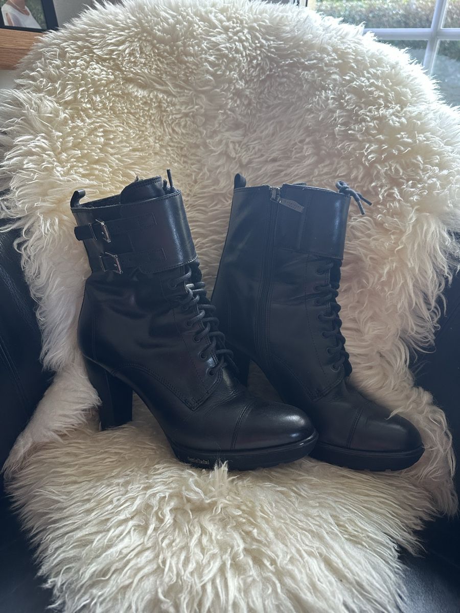 Baldinini Scarpe da donna: Baldinini Gr.40 schwarz Fell Leder – Nuovo (secondo la descrizione) da Dorf venduto da marfikgnidka 1
