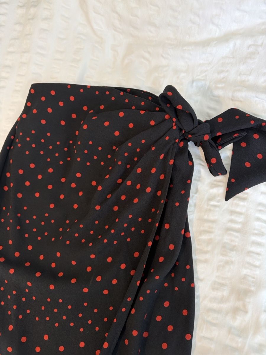 Röcke: Missguided Black & Red Polka Dot Wrap Skirt - – Gebraucht aus Aesch BL von ari_z7gp 1