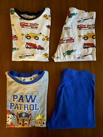 2 Pyjama von H&M für Jungs