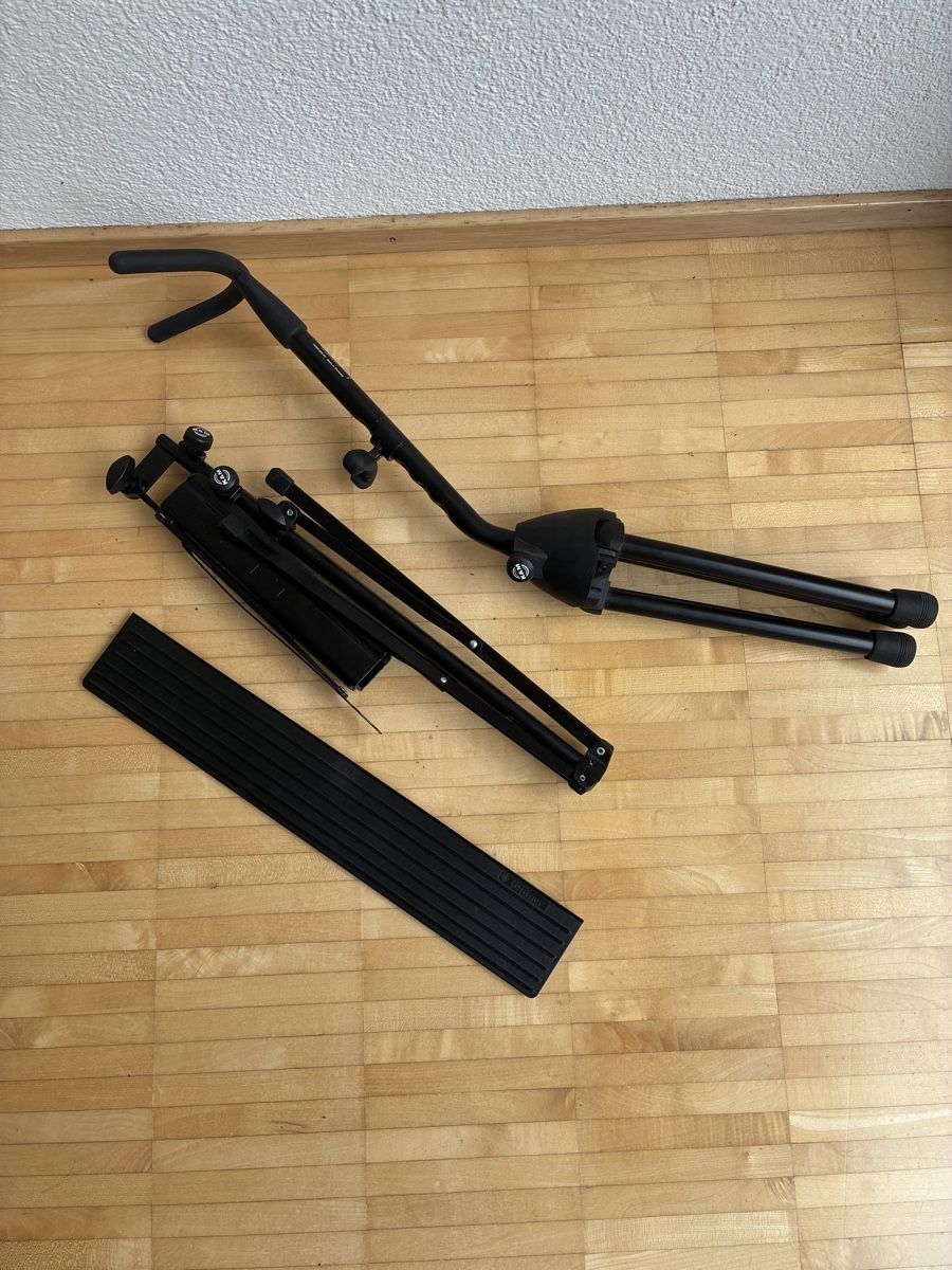 König & Meyer Supporti per strumenti musicali & leggii: Sacophon und Notenständer – Usato da Buchs AG venduto da sasami01 2