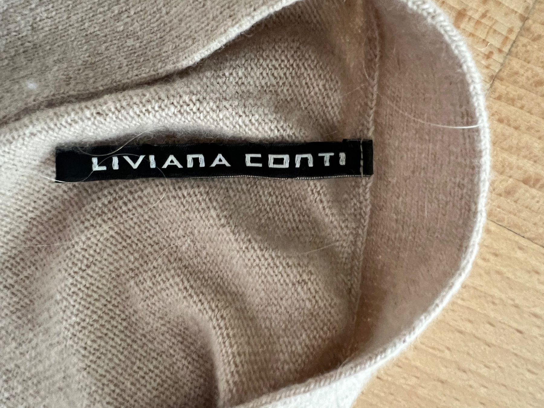 Liviana Conti Jacken: Jacke 70%Wolle/30%Cashmere – Neu (gemäss Beschreibung) aus Horgen von Hpunto 1
