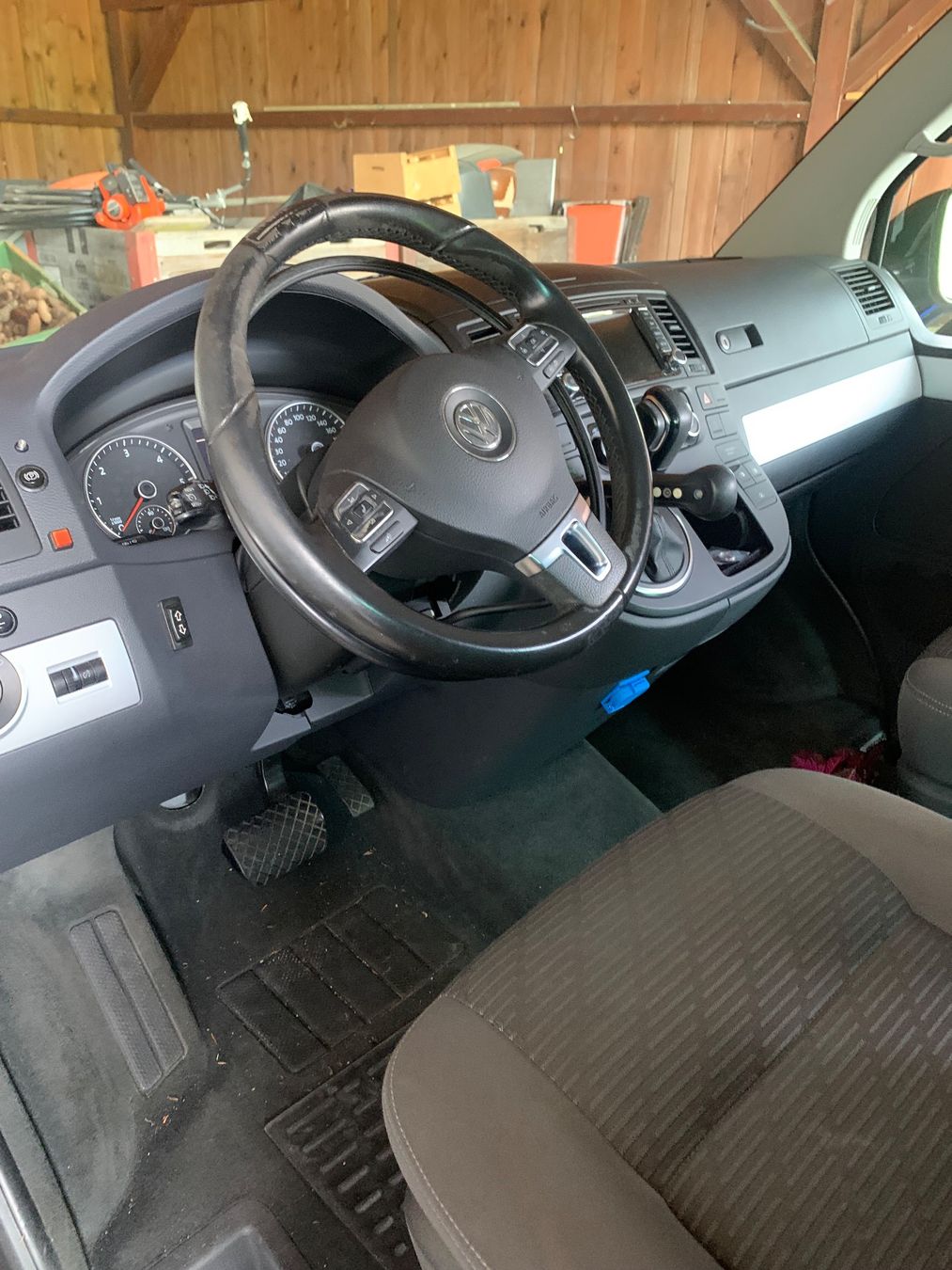 VW Veicoli commerciali: Minibus VW T5 Multi.D 4M. BMT 4x4 – Usato da Bassecourt venduto da R.Tinguely 2