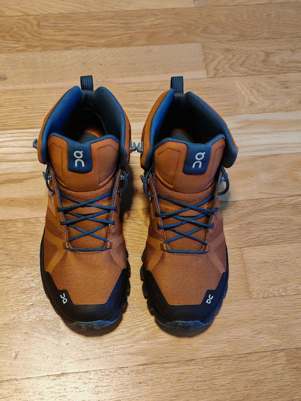 On Scarpe da uomo: On Cloudrock Mid Waterproof 42 – Nuovo (secondo la descrizione) da Biel/Bienne venduto da pan_8tkf