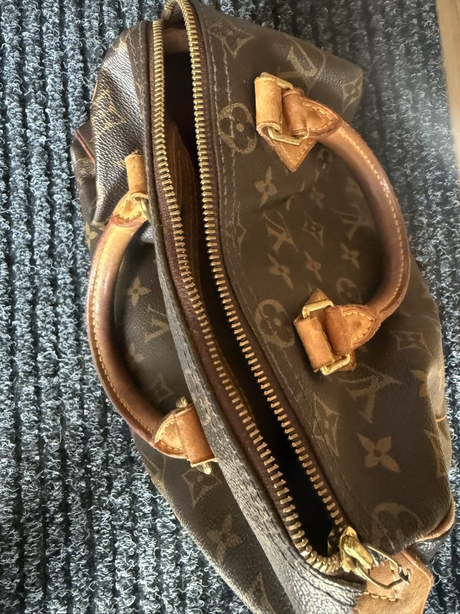 Louis Vuitton Borse da donna: Sac Louis Vuitton Speedy 25Monogram toile marron – Usato da Payerne venduto da Maylin2018 8