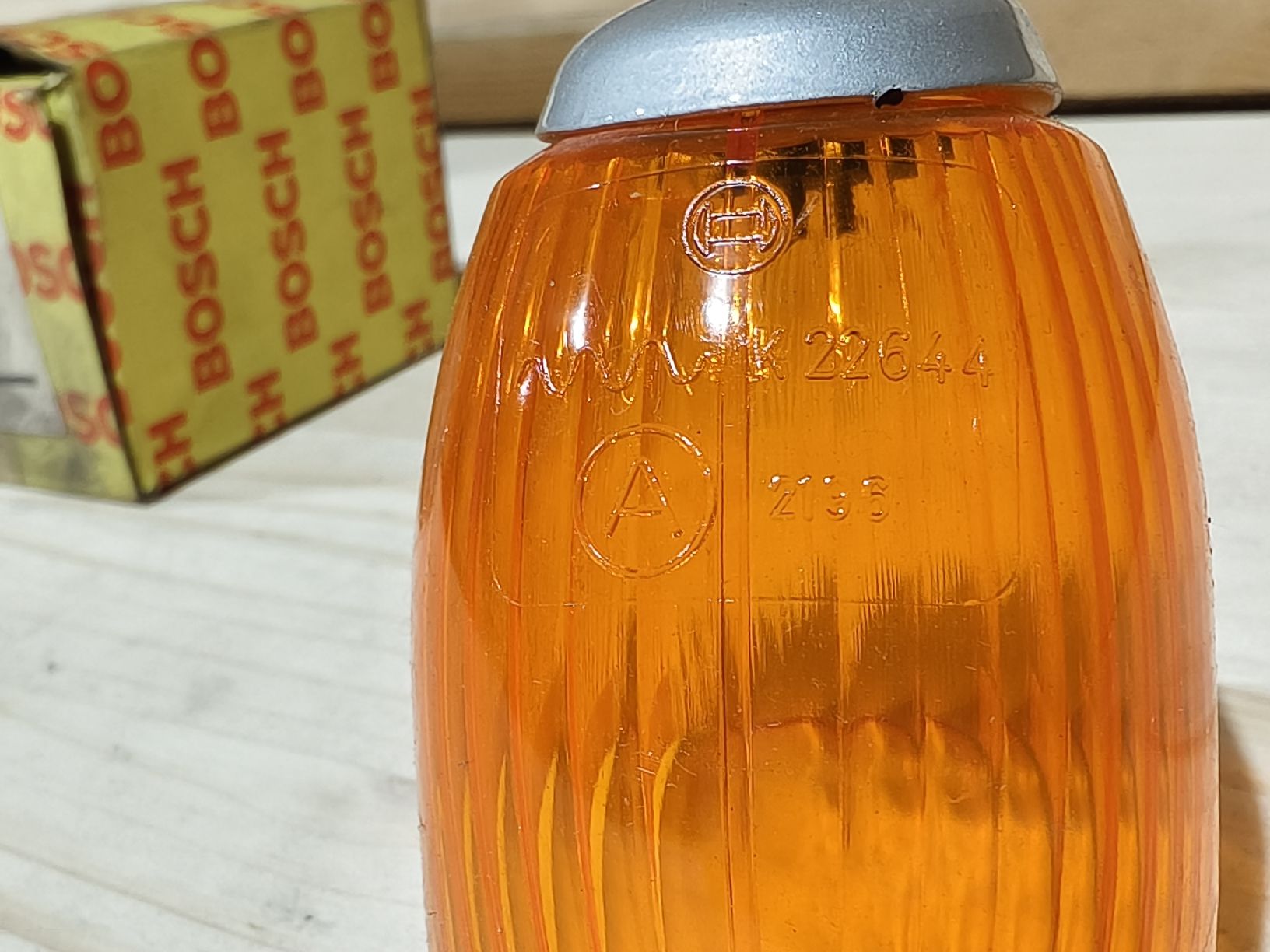 Bosch Tutti pezzi di ricambio auto: BOSCH Blinkleuchte / Blinkerglas Orange – Original – Nuovo (secondo la descrizione) da Ottoberg venduto da KingTony 5