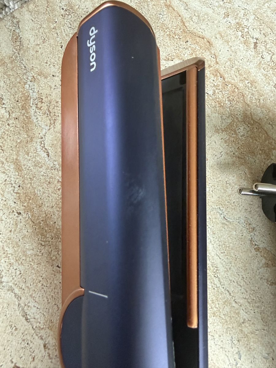 Dyson Föhn: Dyson Airstrait Haarglätter – Gebraucht aus Rapperswil SG von ann_sch2397 4