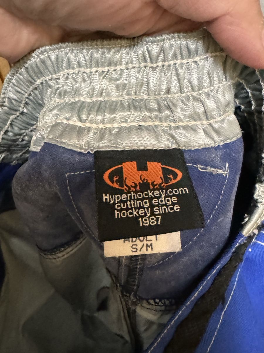 Hosen: Pantalon hyper taille S/M en bon état – Gebraucht aus La Chaux-de-Fonds von Sabinchenn 2