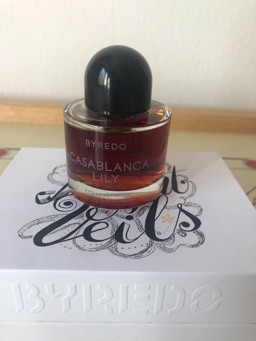 Byredo Profumi & Eau de Toilette: Byredo Casablanca Extrait 50ml – Nuovo (secondo la descrizione) da Lausanne venduto da Na2718 2