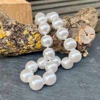 große  Muschelkernperlen Kette