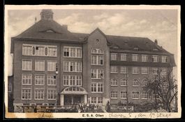 AK Olten, Infirmerie, façade et personnes
