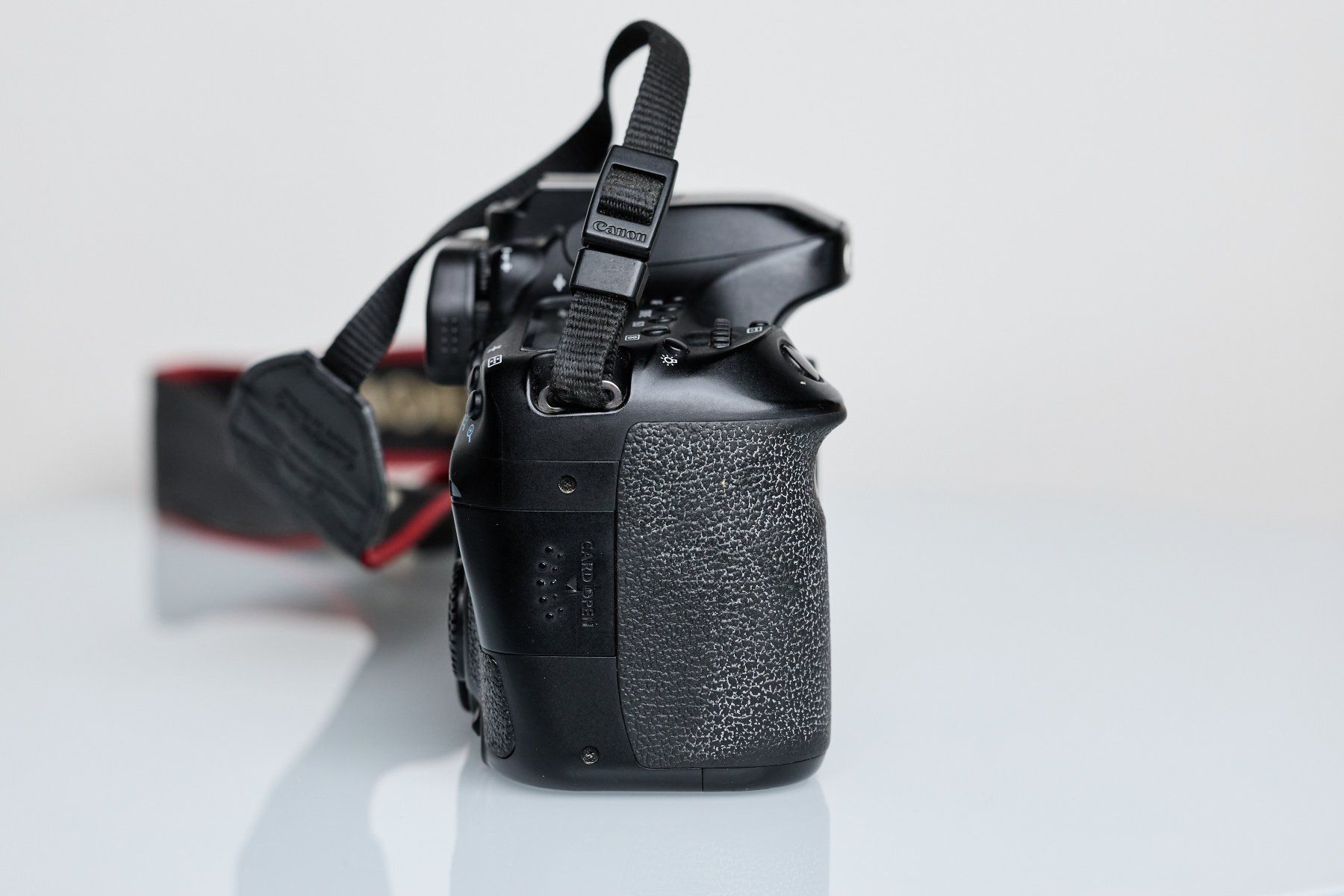 Canon Appareil photo: Canon EOS 80D – D'occasion à Grüt Gossau ZH par ValentinHehli 4