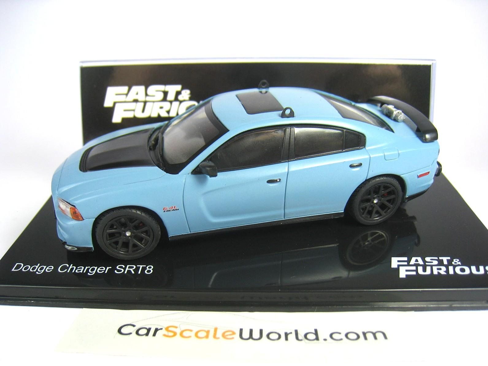 Dodge Modellini d'auto: Dodge Charger SRT8 2012-2014 hellblau / matt-schwarz "Fast – Nuovo e nell'imballaggio originale da Gerlafingen venduto da espero88 1