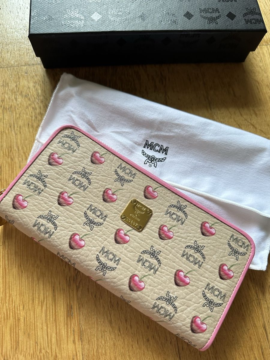 Mcm Portamonete: MCM Wallet Neu selten  – Nuovo (secondo la descrizione) da Bern venduto da Ruhrallee
