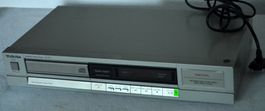 Technics SL-P111 CD Player