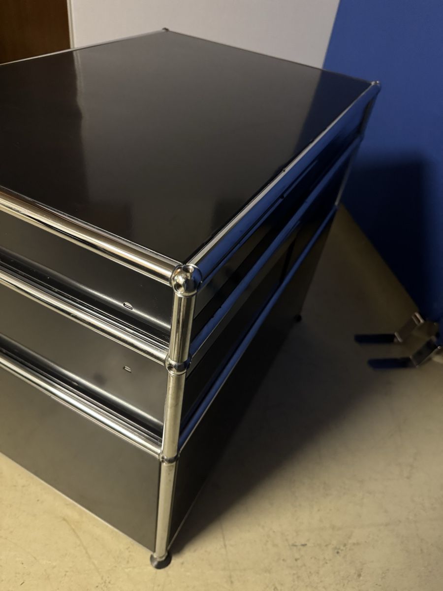 Cassettiere: USM Haller Sideboard, schwarz – Usato da Bern venduto da samryan 3