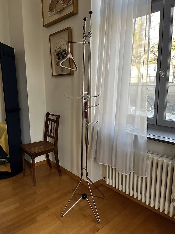 Altro in Decorazioni & Accessori: Metall Garderobenständer verchromt – Usato da Jonen venduto da jul_w2px 1