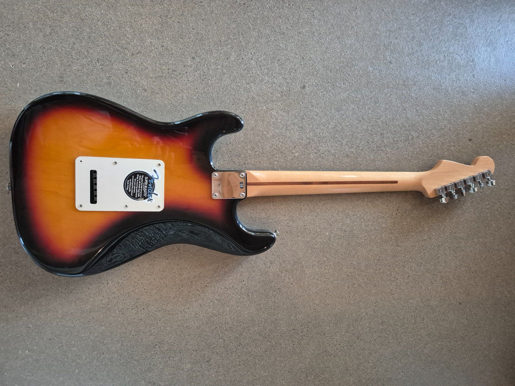 Fender Strumenti musicali: E-Gitarre Einsteigerset komplett Fender /Marshall – Usato da Untersiggenthal venduto da dam_vA 4