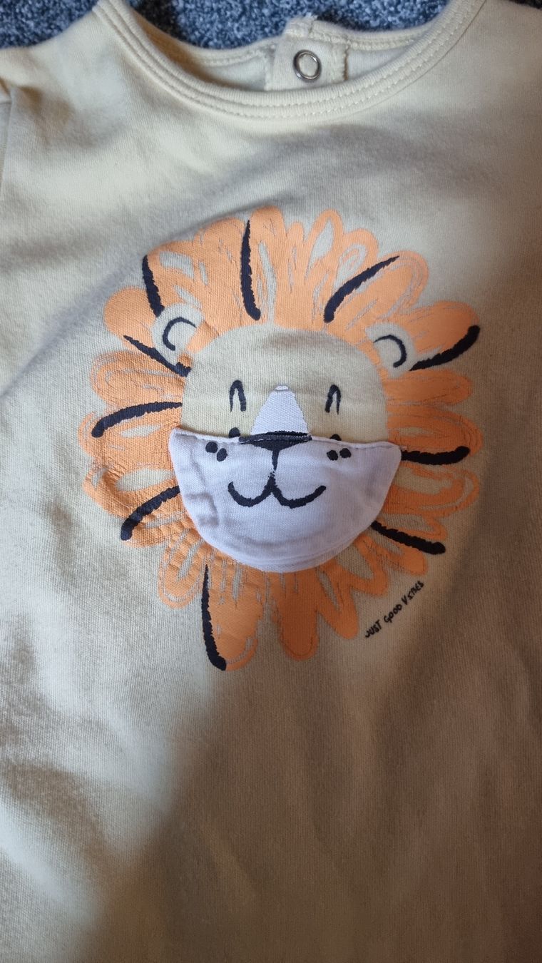 Pyjamas & Ähnliches: Pyjama lion 6 mois  – Gebraucht aus Les Breuleux von Mily1991 1