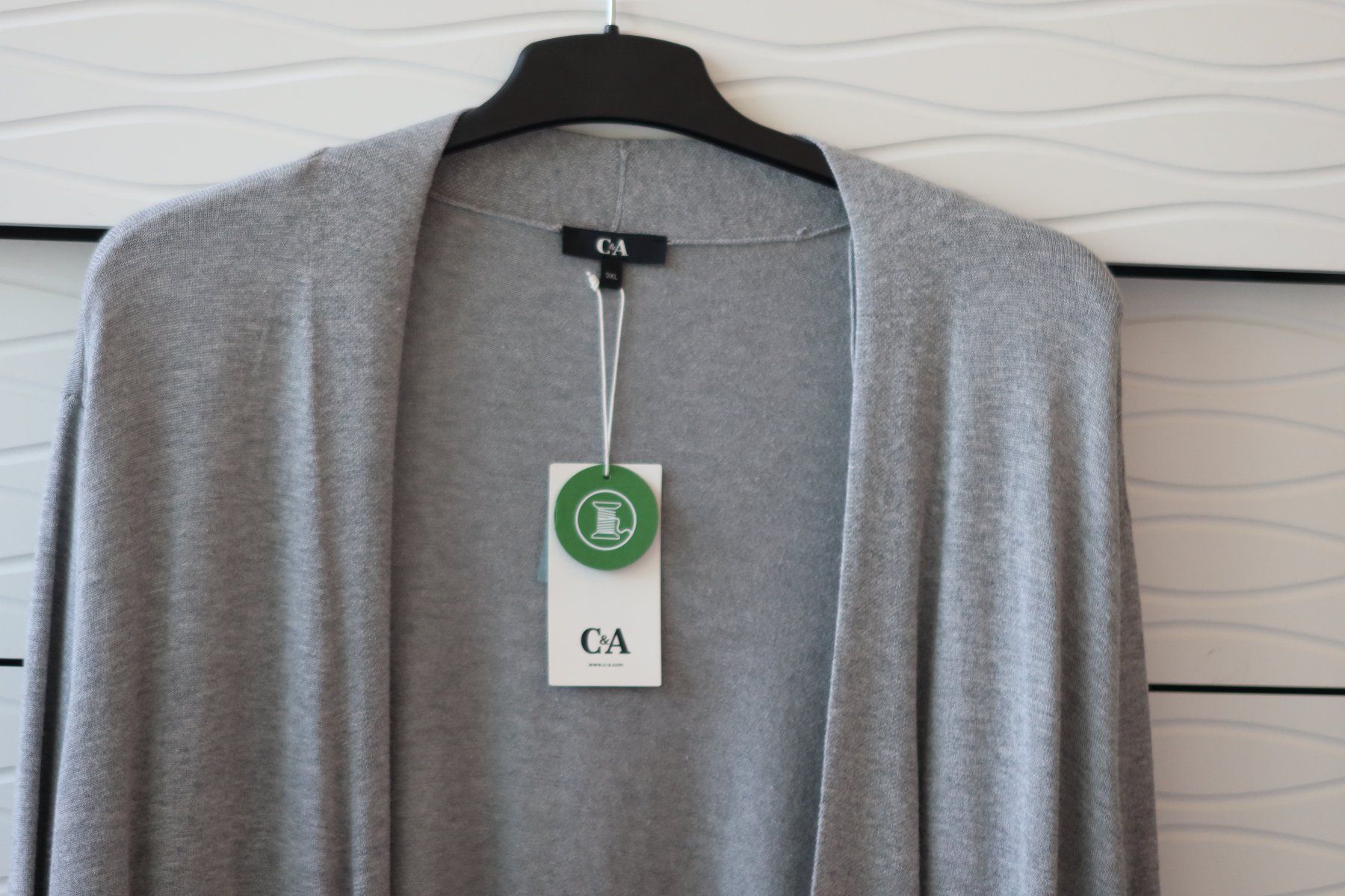 C&A Giacche: Damenjäckli Grösse 3XL, Viscose - NEU – Nuovo e nell'imballaggio originale da Zürich venduto da Piki7 1