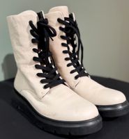 Neue ECO-Stiefel zu verkaufen