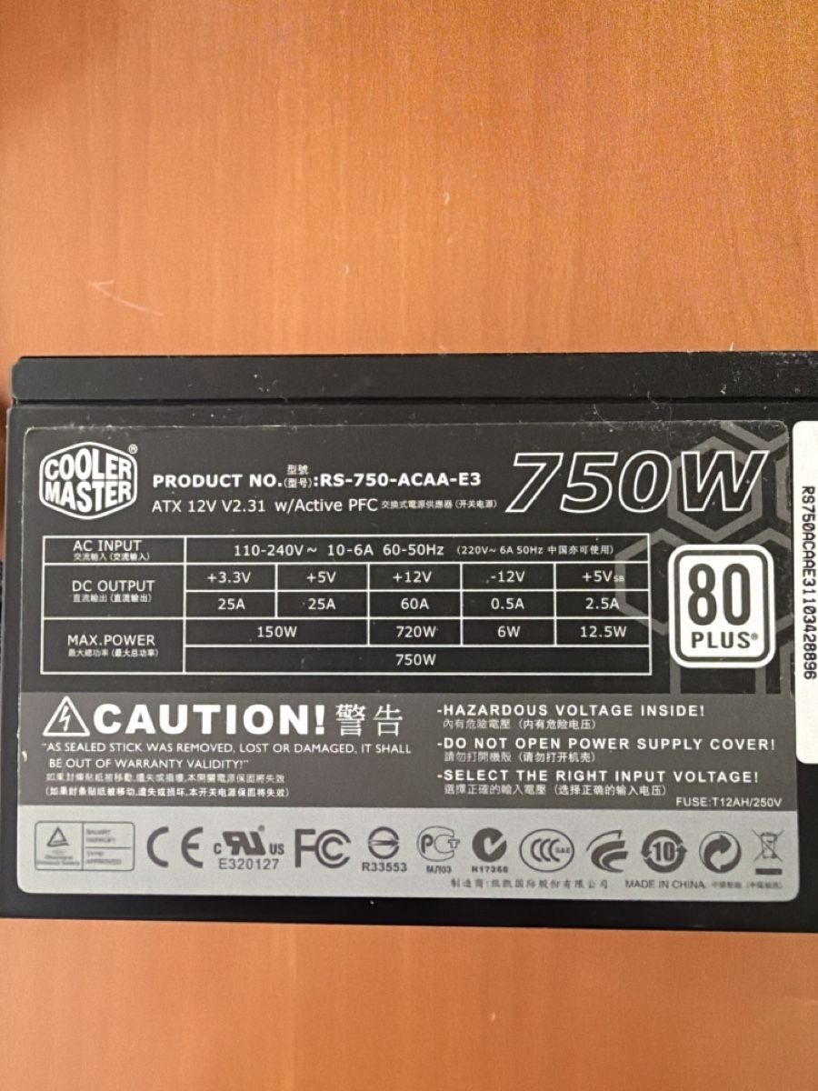 Componenti elettronici: PC Netzteil Cool Master 750 W – Usato da Aesch BL venduto da Hansi10 1