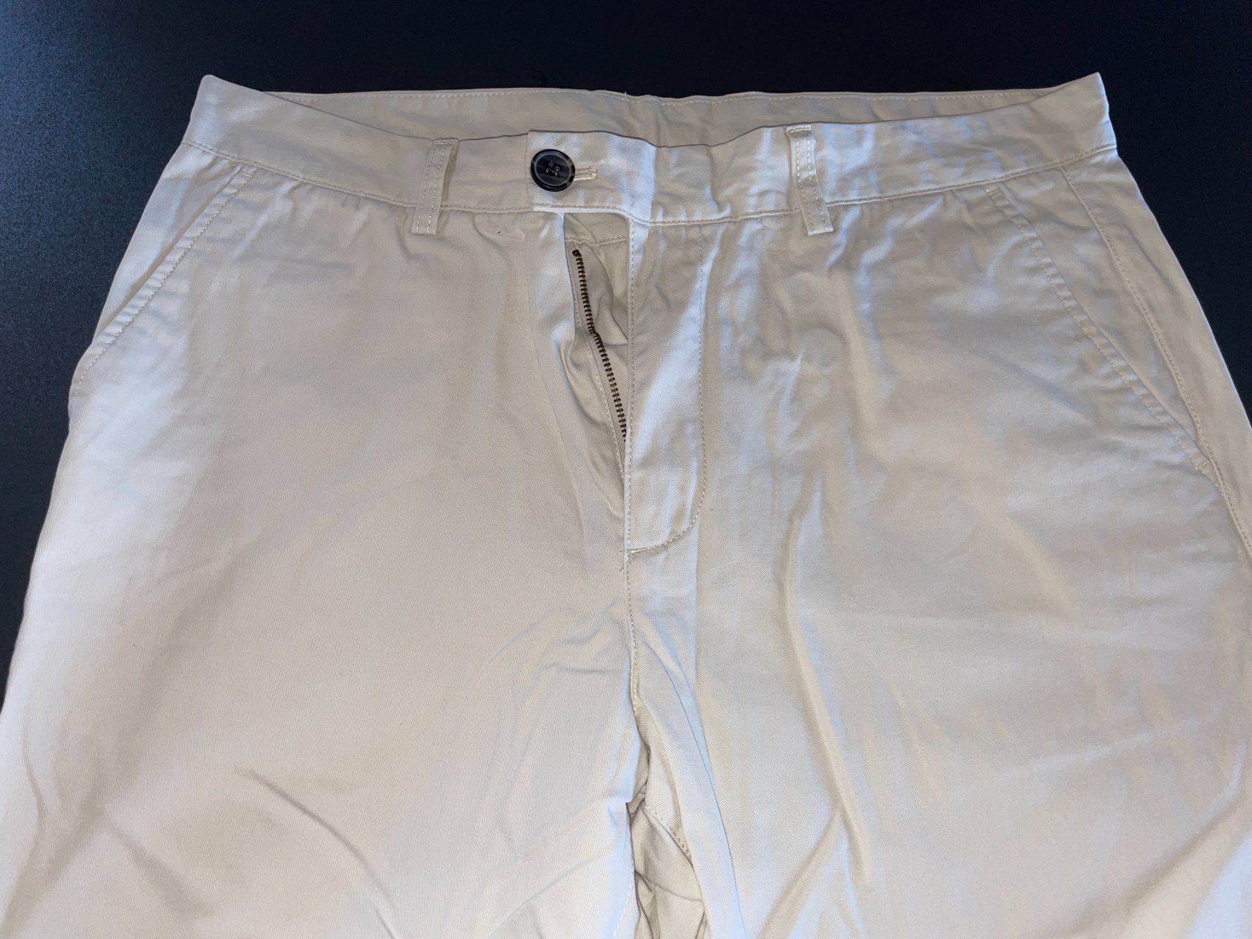 Pantaloni: Unit Chino, beige, Gr. 46 regular fit – Usato da Hittnau venduto da kleen