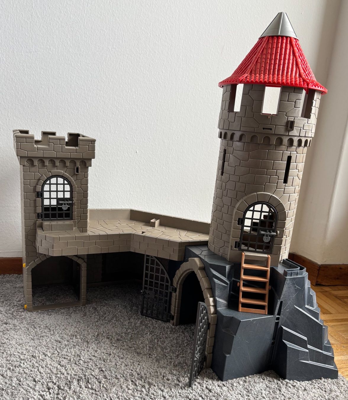 Playmobil Giocattoli: Playmobil Ritterburg – Usato da Zürich venduto da IlkaK 5