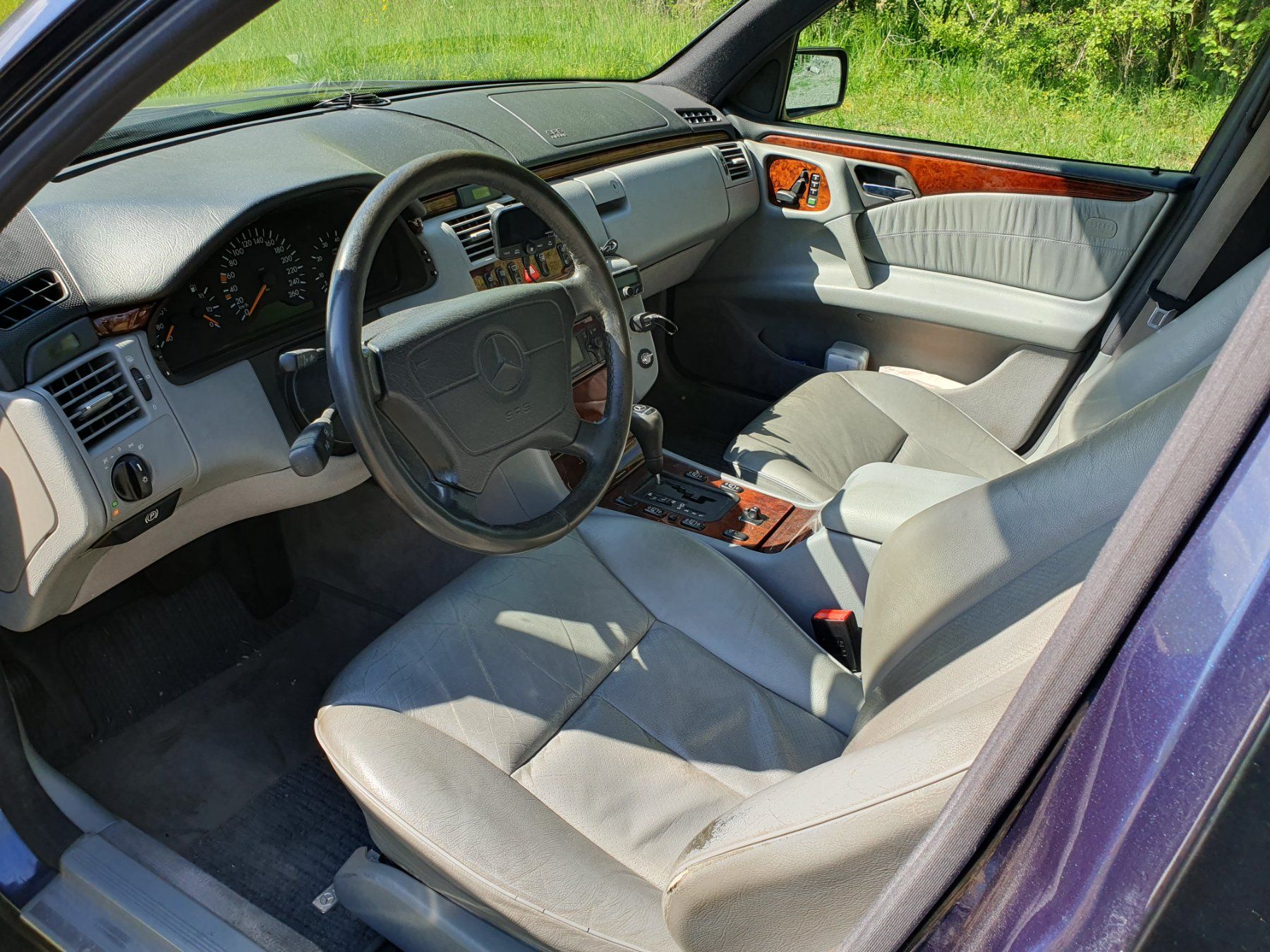 Mercedes-Benz Autos: Mercedes-benz E320 4Tm – Gebraucht aus Morges von mar_tx9s 6