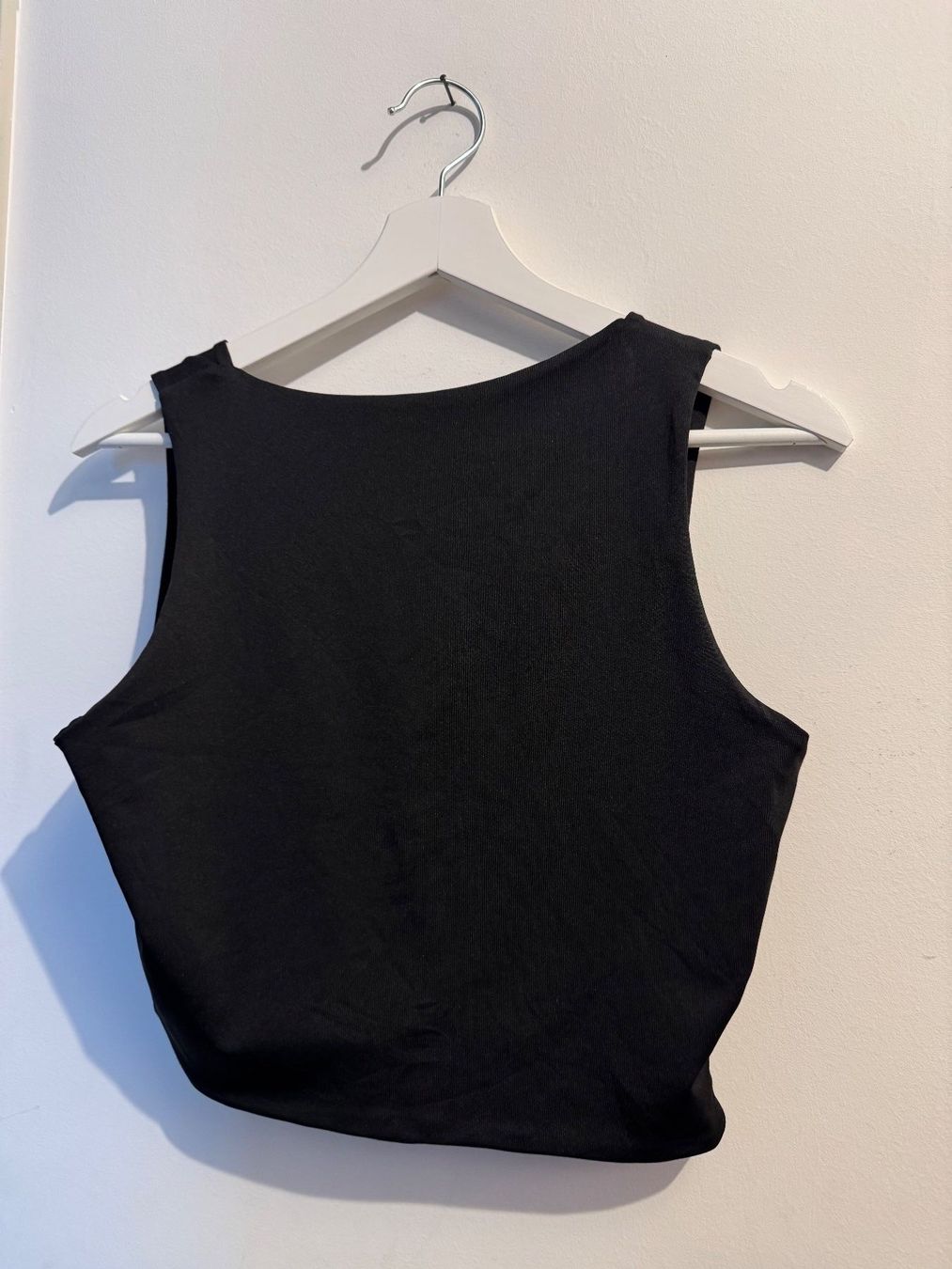 Top: Top – Usato da Arbon venduto da flowerandfound 1