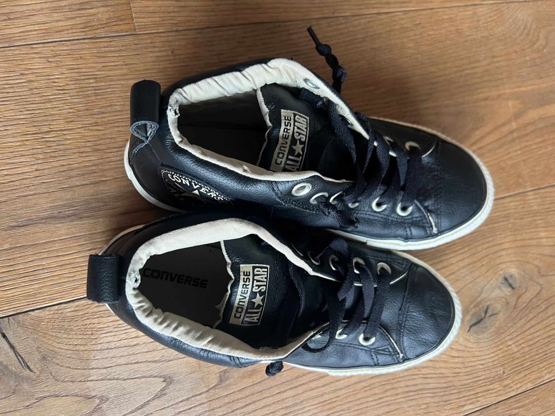 Converse Scarpe per ragazzi: Converse All Star schwarz hightop Gr37.5 – Usato da Uerikon venduto da Saffagirl 7