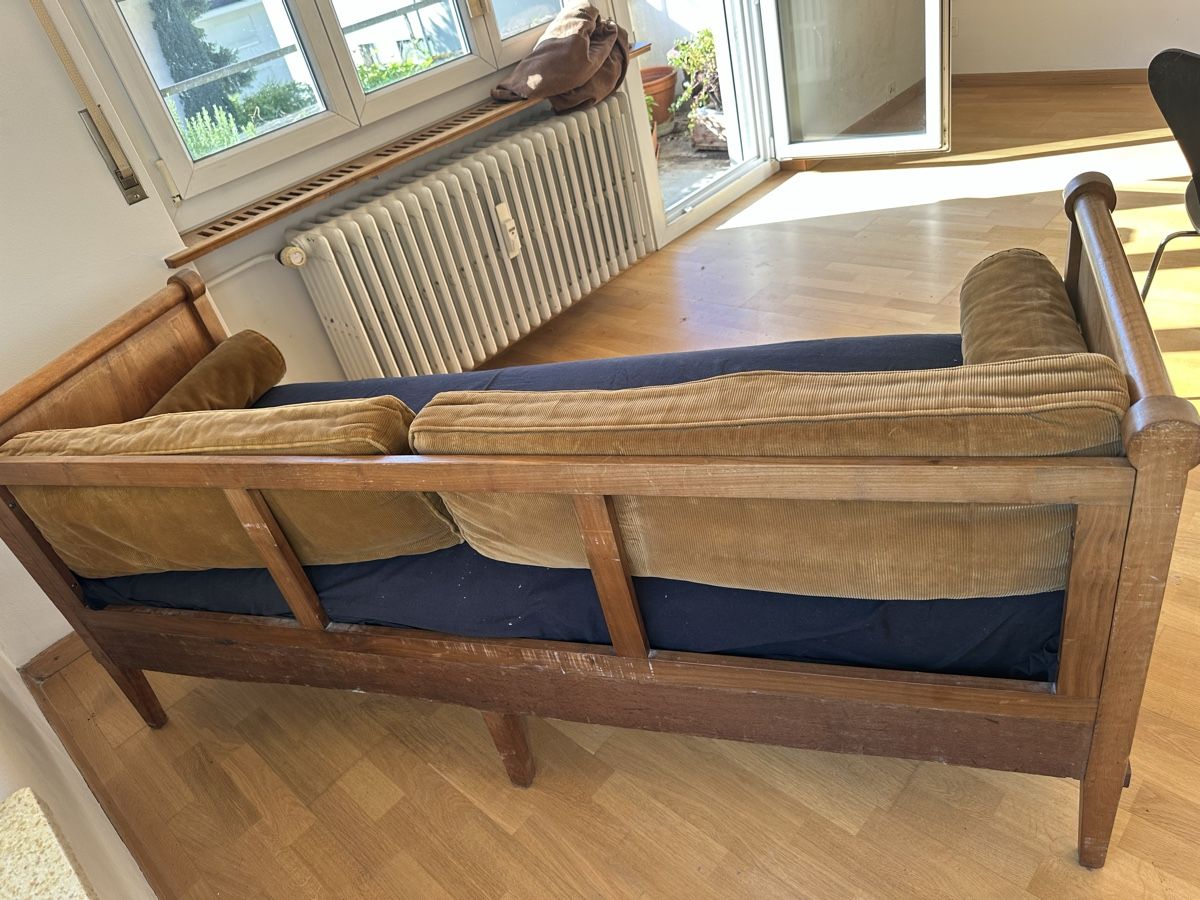 Divani: Antikes Sofa – Usato da Biel/Bienne venduto da lul_b6yy