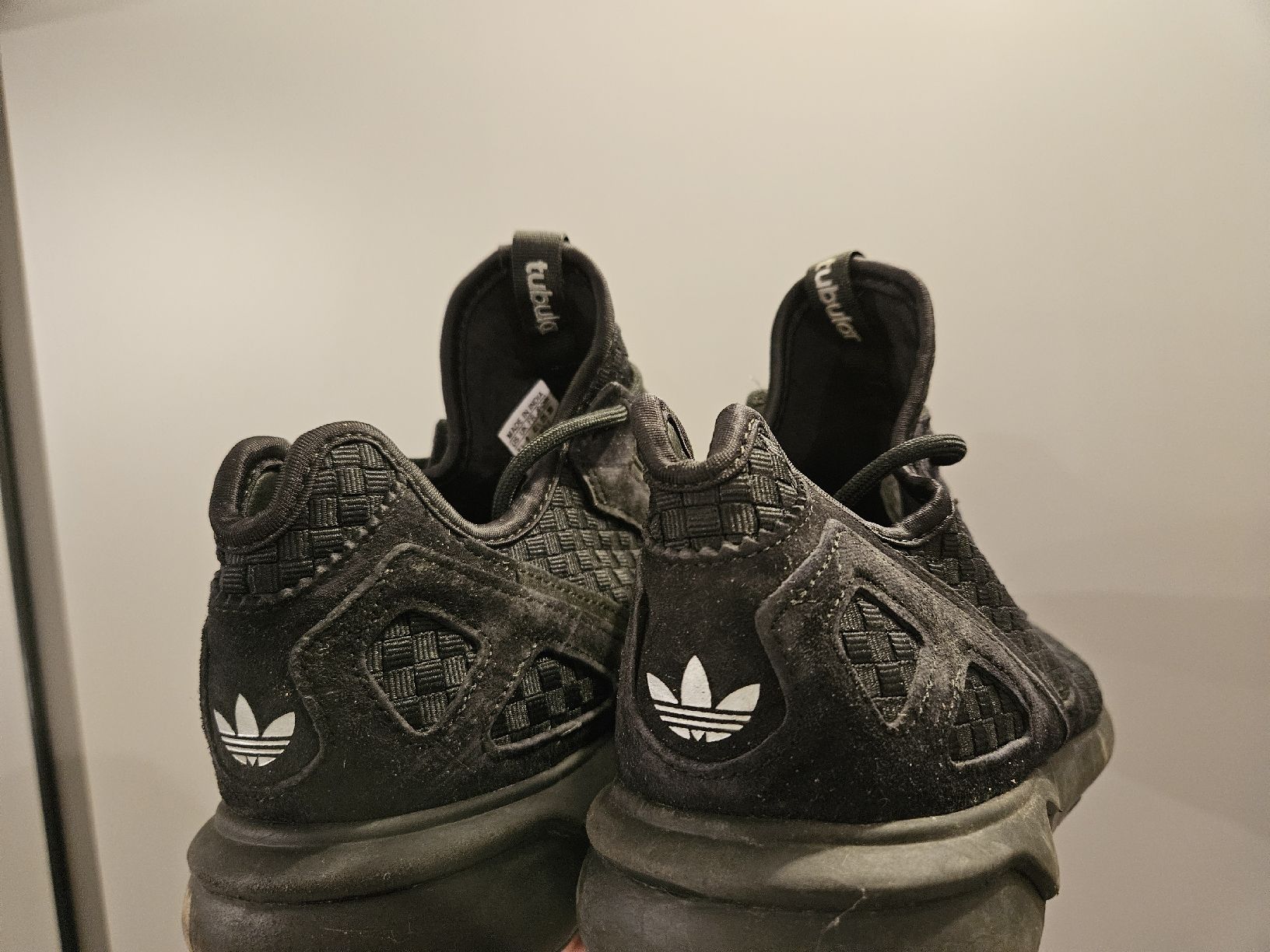 Adidas Scarpe da uomo: Adidas Tubular Runner Grösse 43.5 – Usato da Au ZH venduto da Galaxy-Pro 3