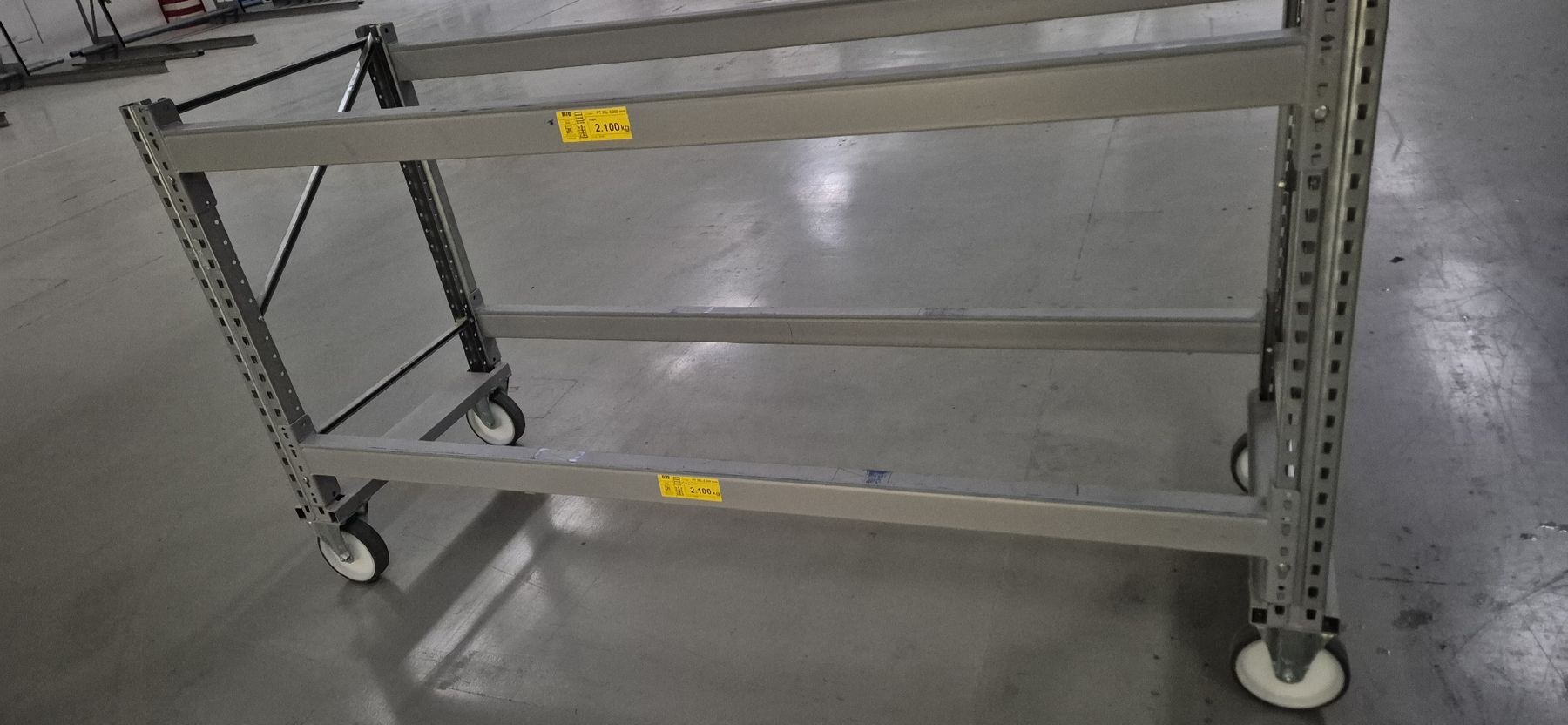 Valigie & Borse: 1 Chariot pour stockage palettes, charge 2100 kg – Usato da Berlens venduto da ETE68 2