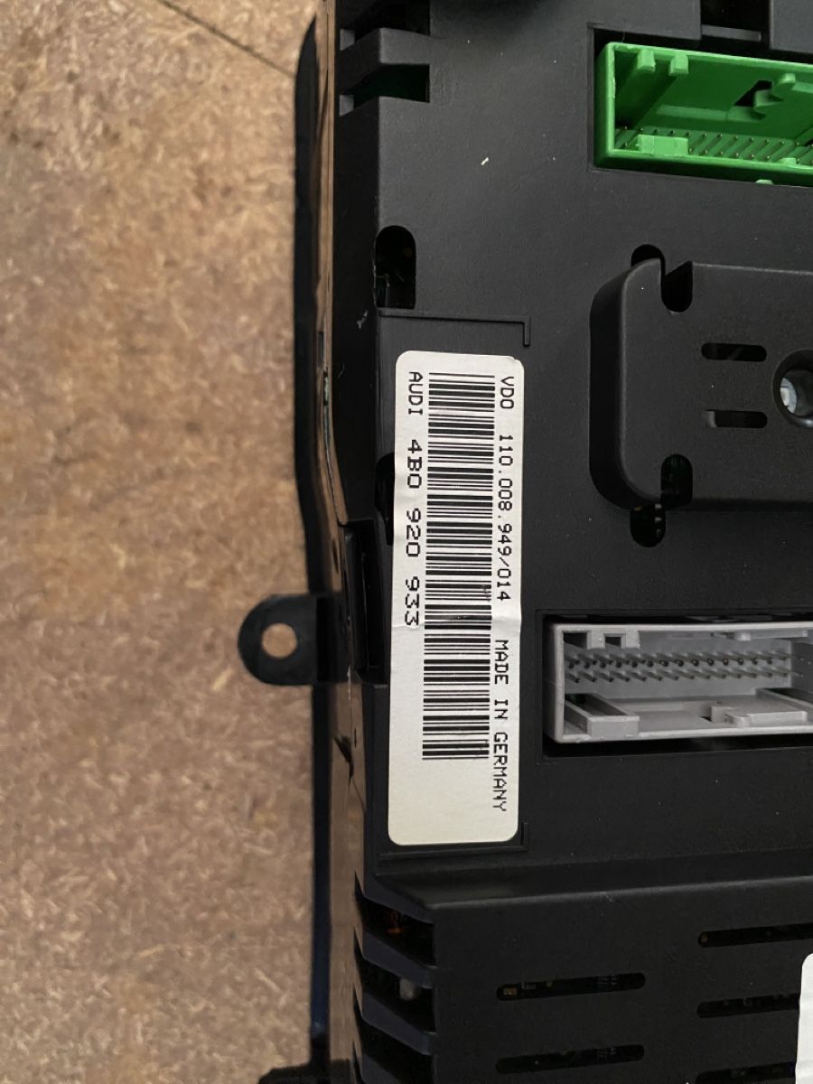 Audi Alle Autoersatzteile: Audi s6 c5 Tacho 4B0920933 – Gebraucht aus Beinwil am See von Mpmmechanik 4
