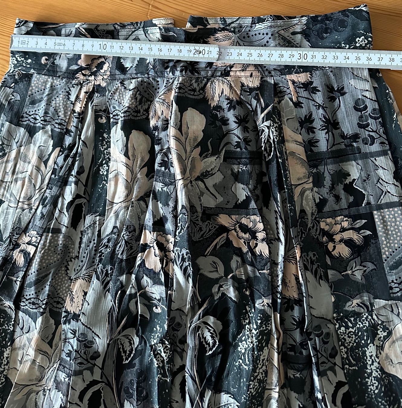 Costumi: Deux Piece 1v3 – Usato da Winterthur venduto da jud_xfw6 2
