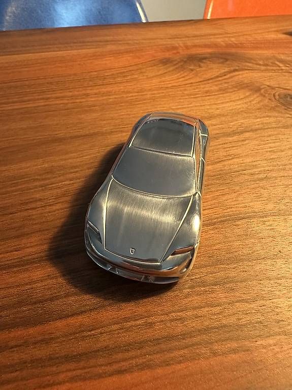 Modellini d'auto: Porsche Taycan Briefbeschwerer, Limited Edition – Usato da Augst BL venduto da snoopy-80 1