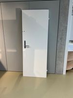 Weisse Holztüre
