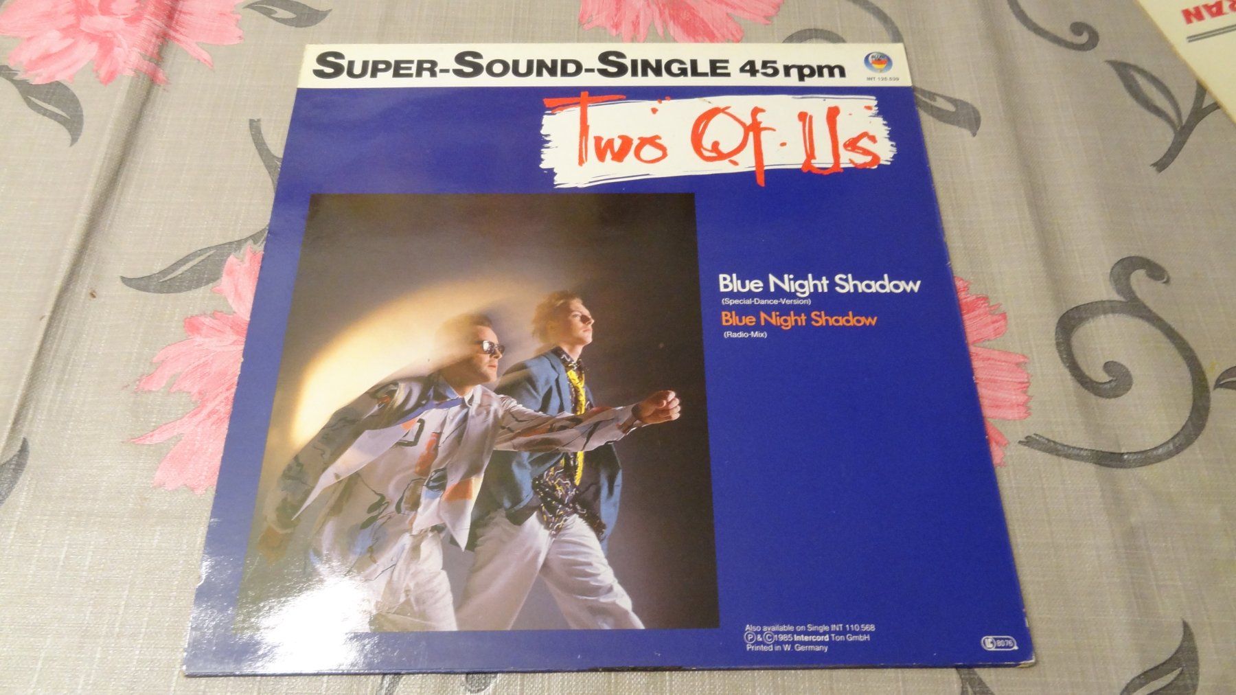 Schallplatten: Two of Us - Blue Night Shadow Special Dance Version – Gebraucht aus Olten von Disc-Ausverkauf