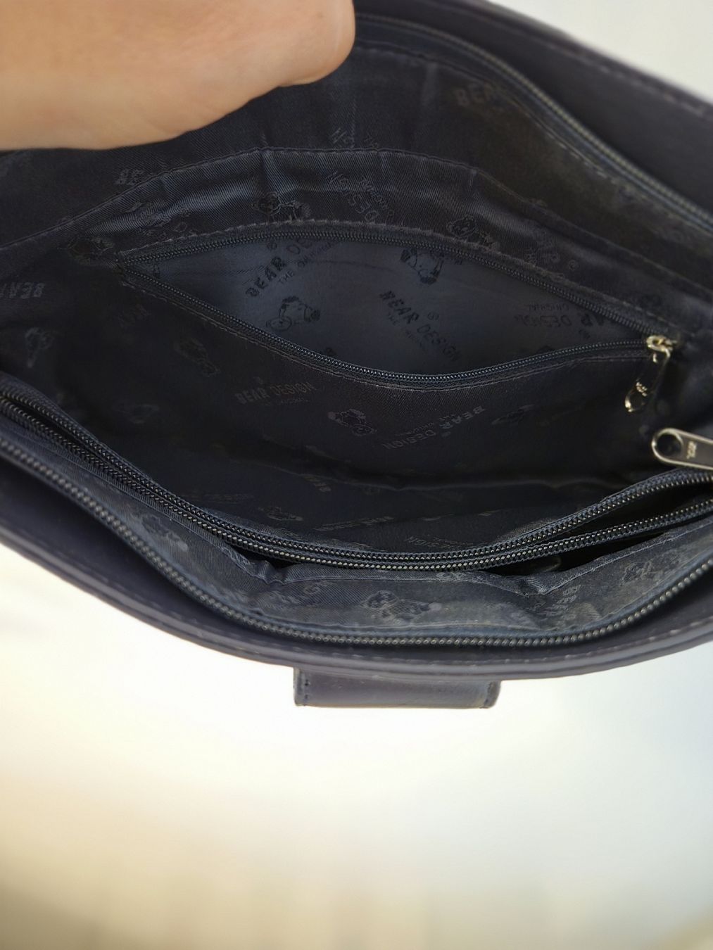 Borse da donna: Lederhandtasche dunkelblau von Bear – Usato da Thalwil venduto da Coco2025 4
