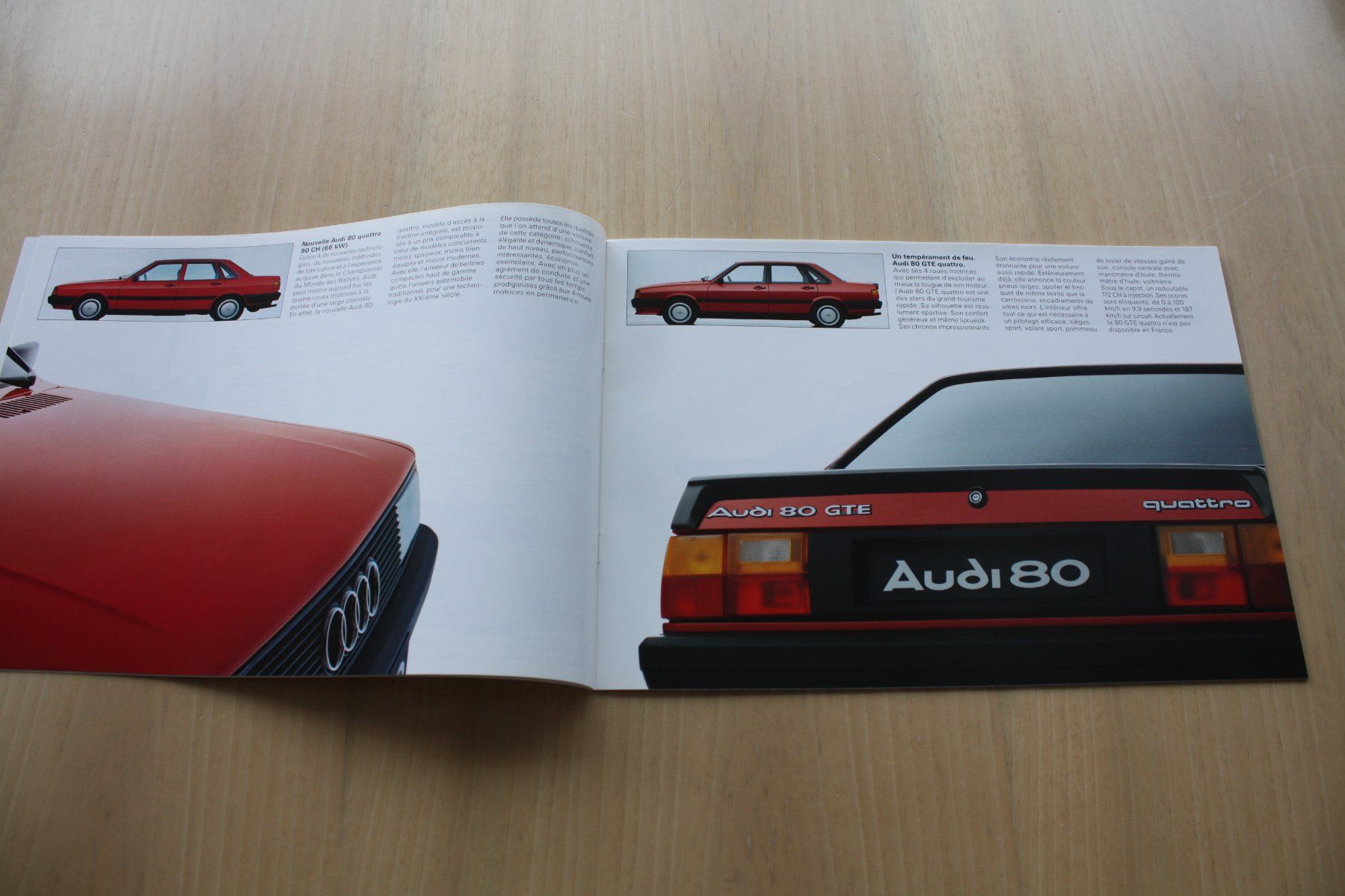 Audi Documenti: Audi Quattro Programm Prospekt 2/1985 Französisch – Usato da Wikon venduto da erwin400 2