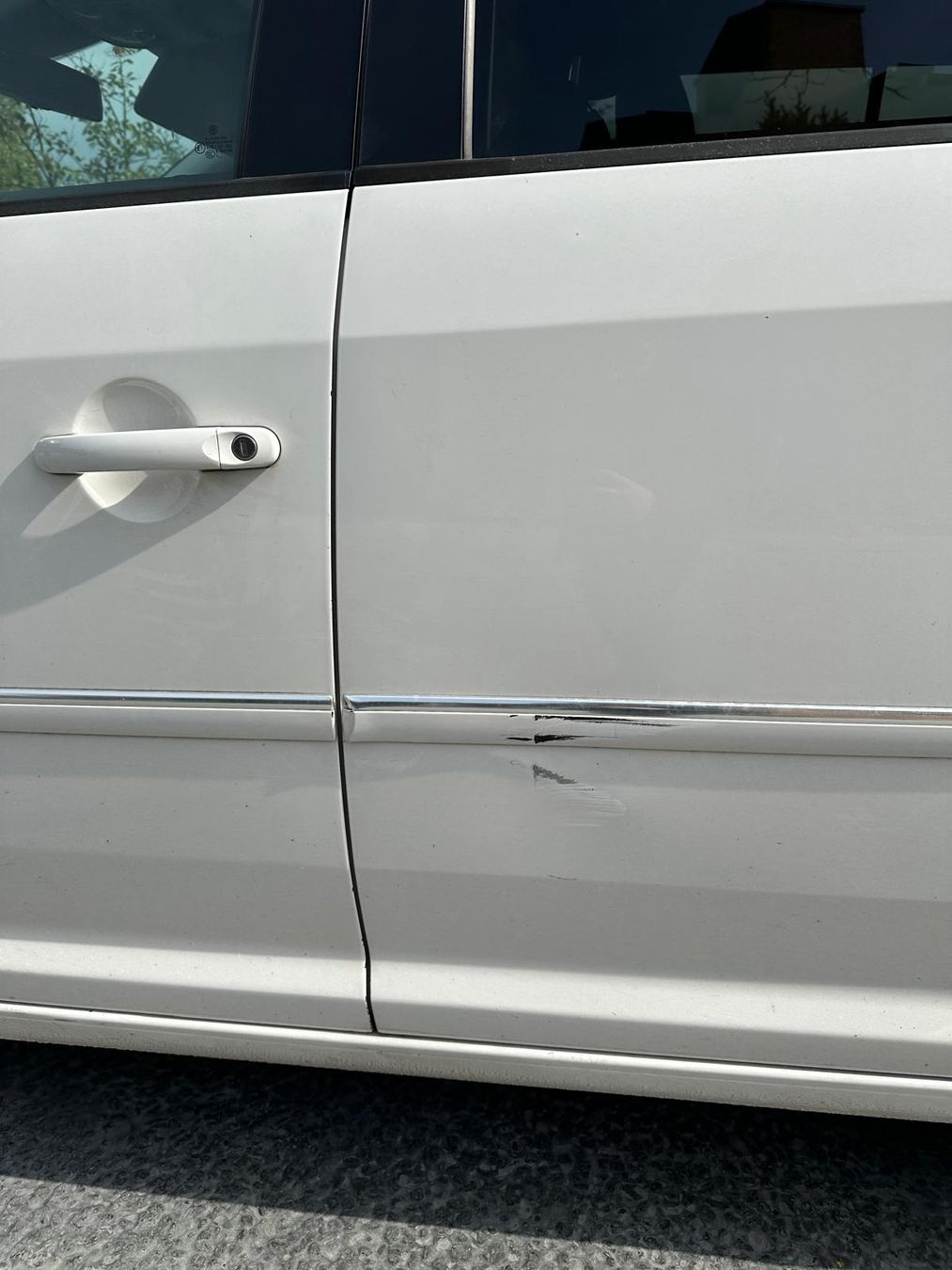 VW Autos: VW Touran 1.4L für Export oder Bastler – Gebraucht aus Bern von guengi_87 5
