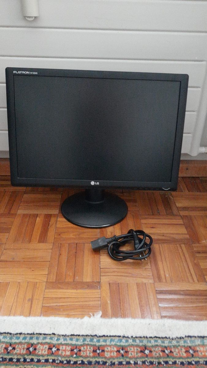 LG Monitor: Bildschirm LG Flatron – Usato da Staad SG venduto da mik_9q78